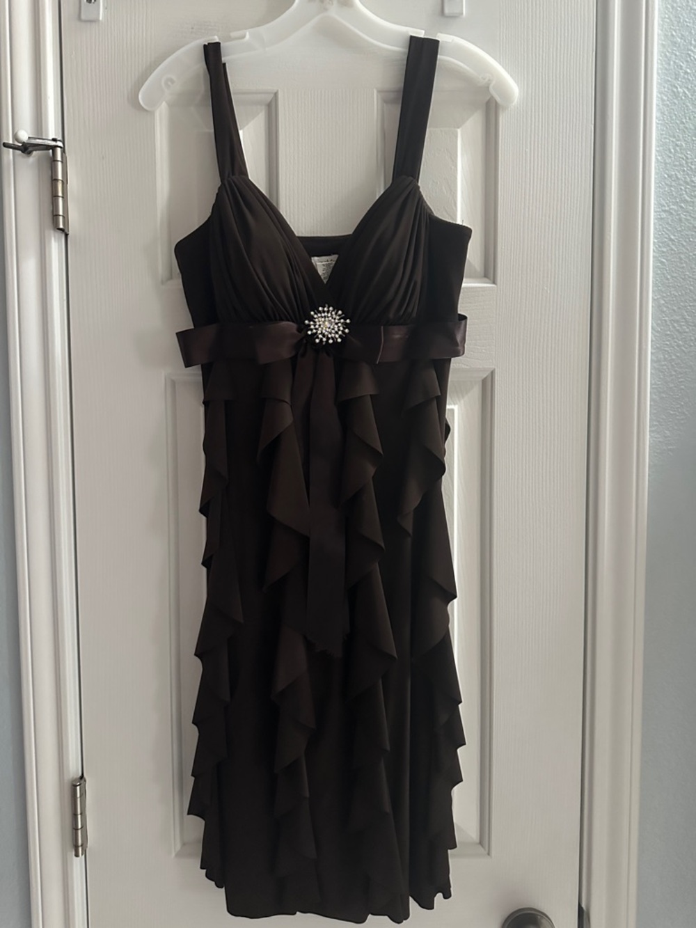 Cache Y2K Chocolate Brown Ruffle Midi Dress with Brooch Size 8 Coquette Femme